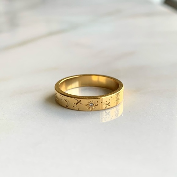LACCstudios Jewelry - Celestial ring, Starry ring,  constellation ring,gold stacking ring, cz ring